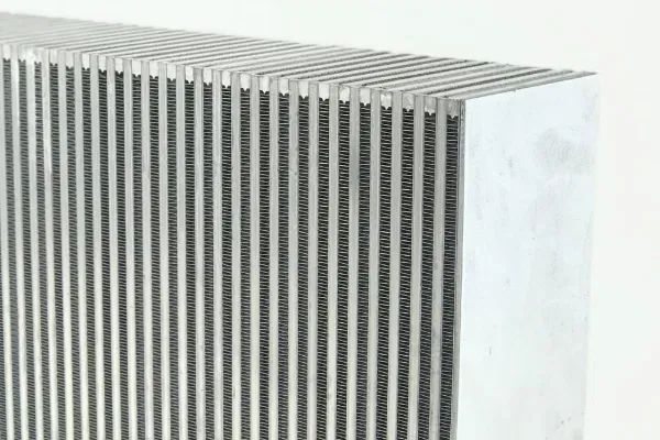 CSF RACE HIGH PERFORMANCE BAR & PLATE INTERCOOLER CORE 22L X 14H X 5.5W (VERTICAL FLOW) FOR NISSAN R35 GT-R FITMENT - Image 2